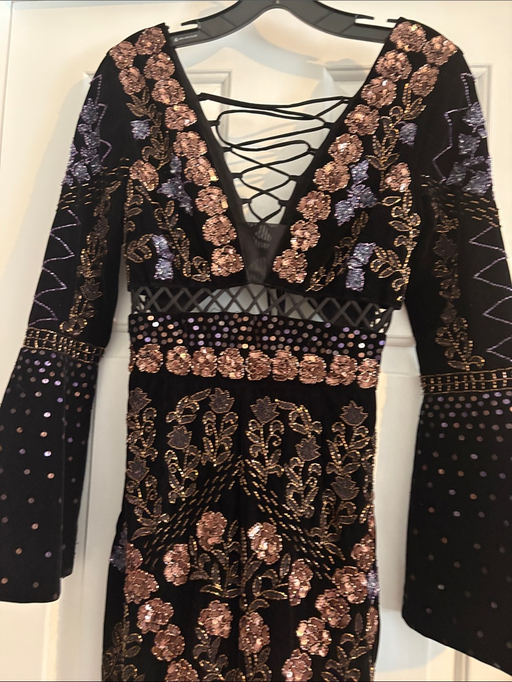 NASTY GAL BLACK, ROSE GOLD & BLUE SEQUIN JUMPSUIT. SIZE 4. BACK LACEUP & ZIPPER. - Picture 12 of 14